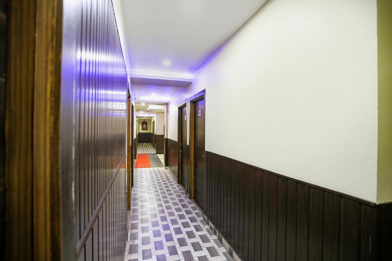 OYO 47981 Heritage Villa By Mng Rooms Kanpur Esterno foto