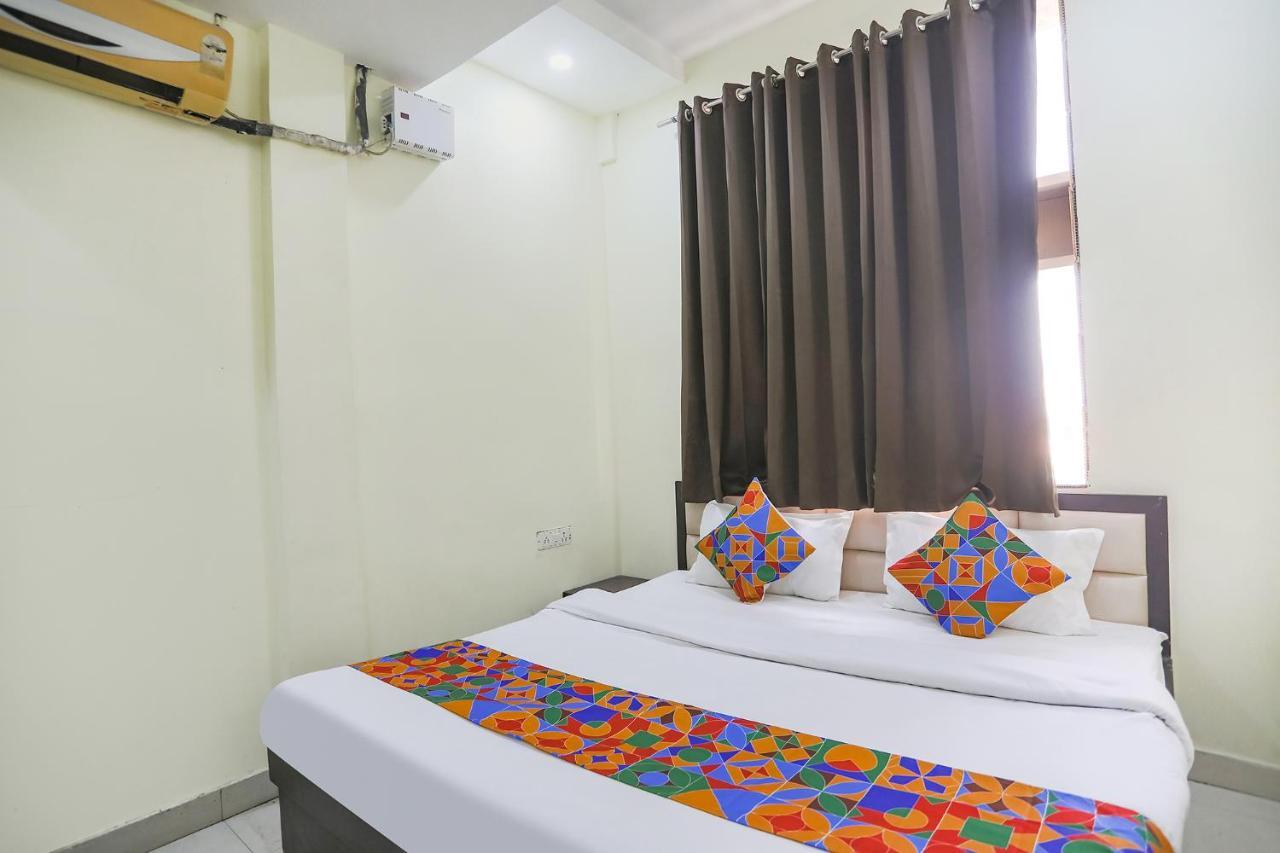 OYO 47981 Heritage Villa By Mng Rooms Kanpur Esterno foto